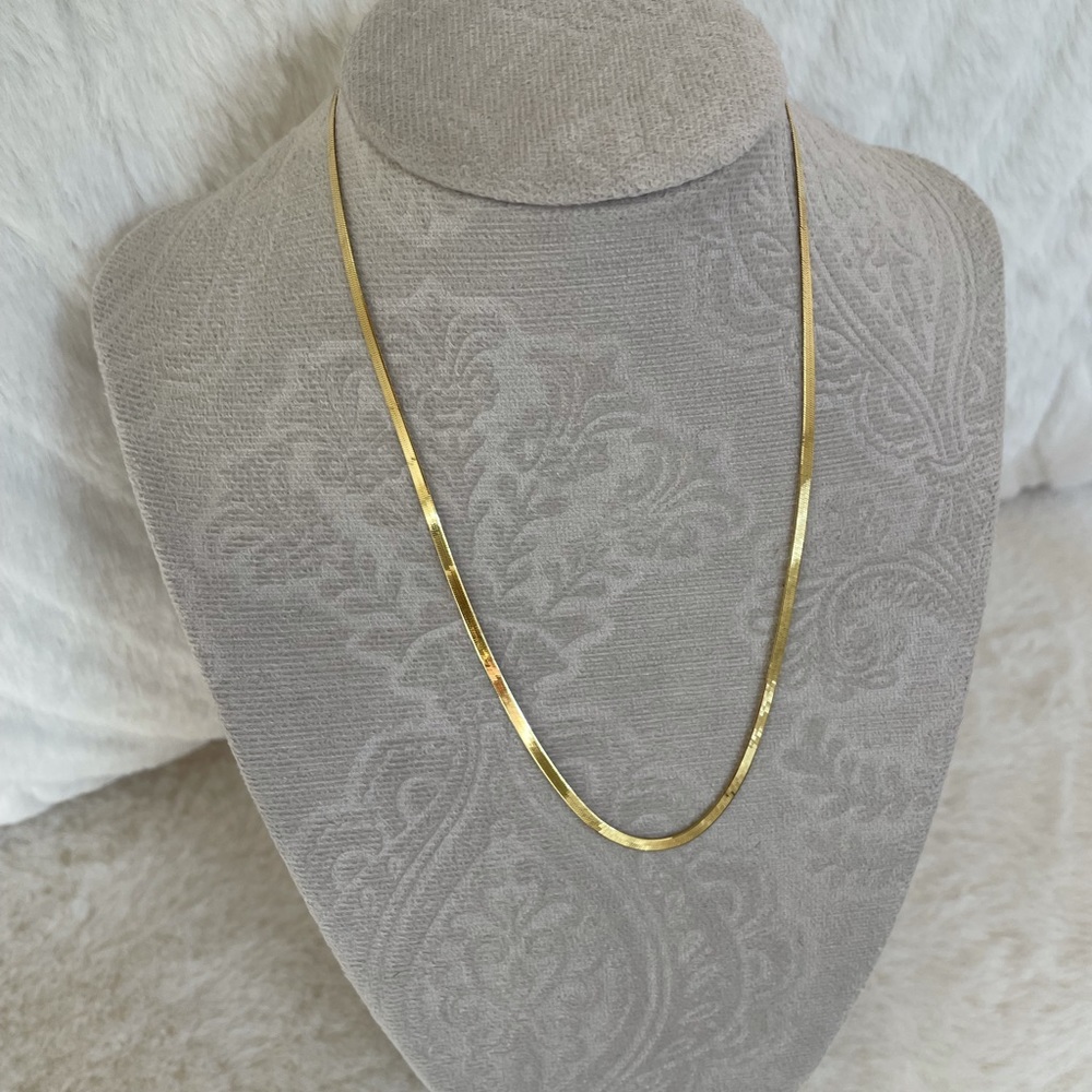 NEW 18K Gold plated Herringbone Necklace Made in Italy